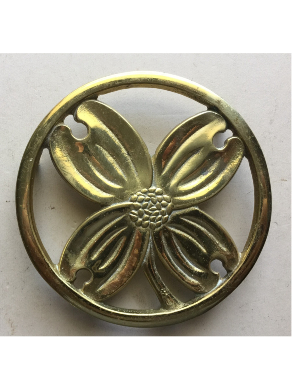 Old Virginia Metalcrafters Brass Dogwood Flower Trivet No. 10-12 Copyright 1950